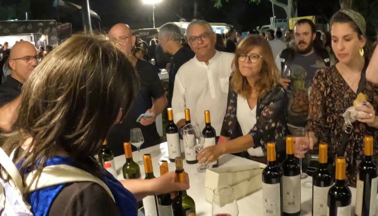 מה קורה בפסטיבל היין בפתח תקווה?