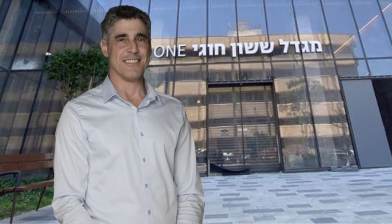 אליאב עיני, משווק פרויקט חוגי ONE ושותף בחברת מעוף יועצי נדל"ן.