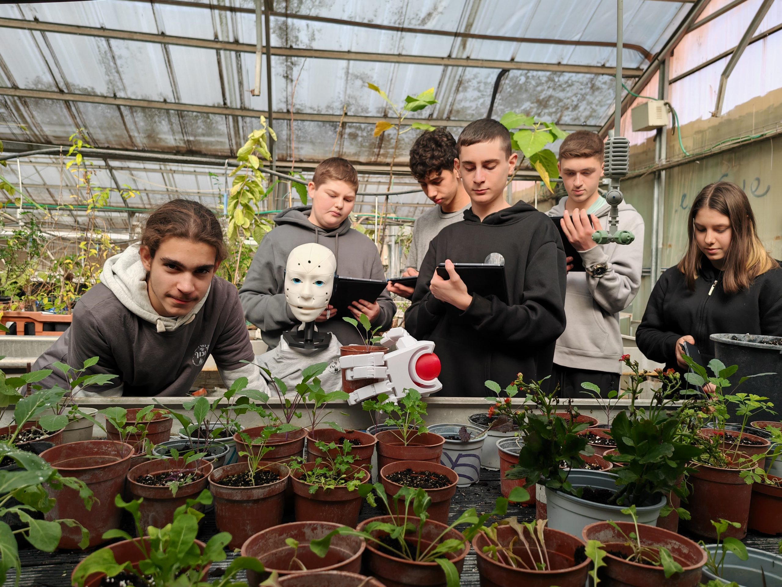 תלמידי כפר הנוער ויצו פתח תקווה