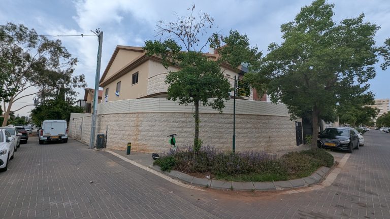 בית פרטי בפתח תקווה